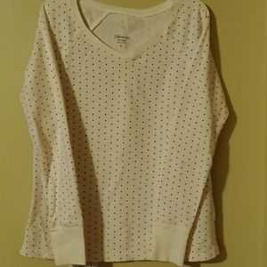 🛍Relativity ladies pj top, Sz L, EUC, cream w/red dots